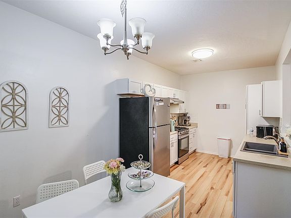3rd image of 5318 W 7th Ave