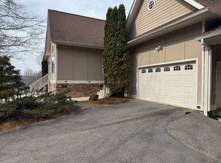 94 Dalya Rd, Swannanoa, NC 28778