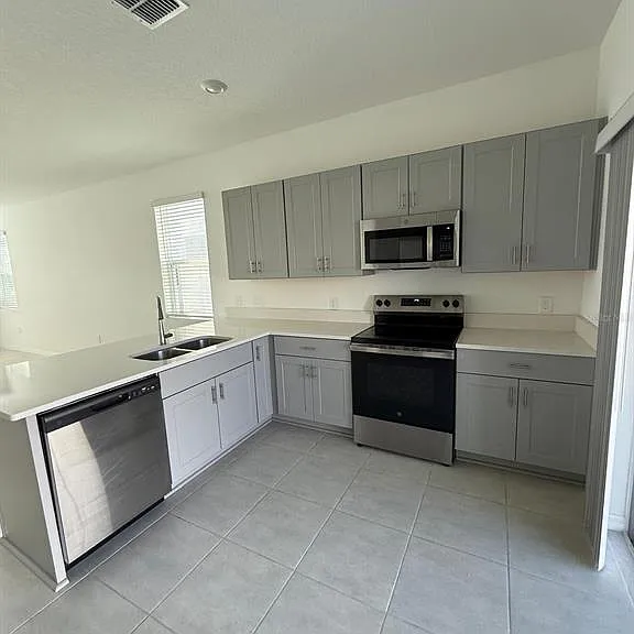 3208 Skyline Loop — Photo 17