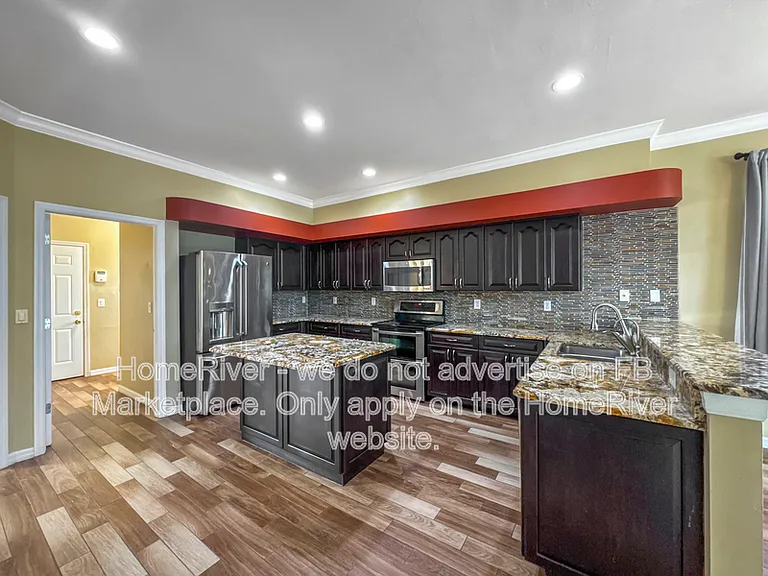 12933 Kedleston Cir — Photo 3