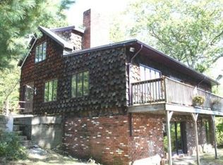 61 Golden Hills Rd, Saugus, MA 01906