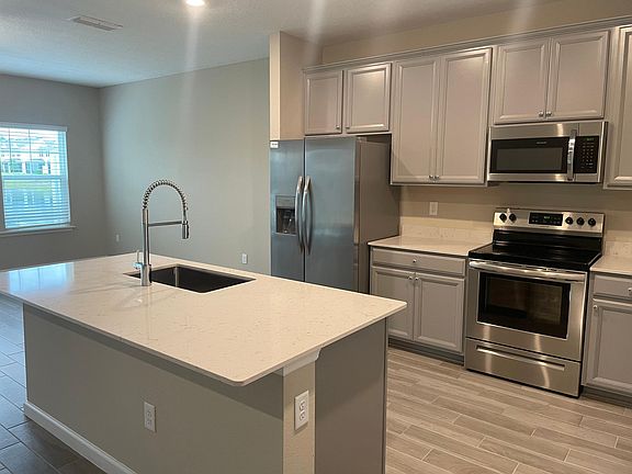 Stunning Kitchen, only Two years New