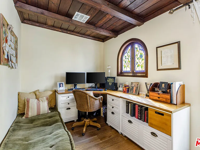 3092 Laurel Canyon Blvd — Photo 19