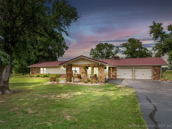 25433 E 740th Rd, Wagoner, OK 74467