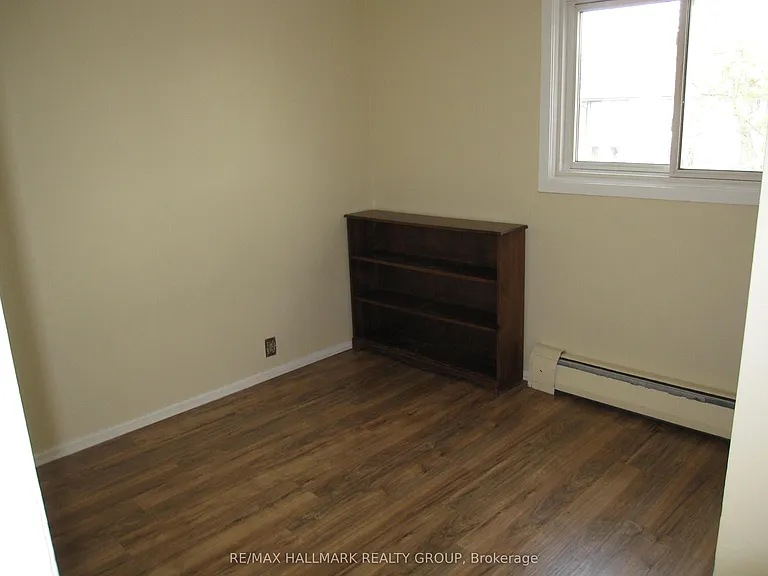 898 Elmsmere Rd #12 — Photo 8