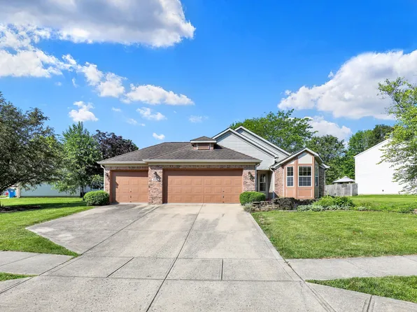 9055 Glass Chimney Ln, Fishers, IN 46037