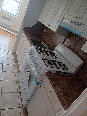 4th image of 3332 Nostrand Ave #5D