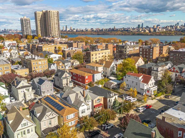 124 73rd Street image 12 of 14