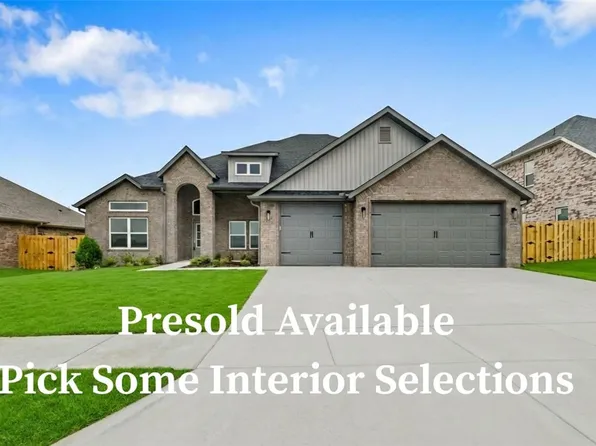 2416 Salmon St, Pea Ridge, AR 72751