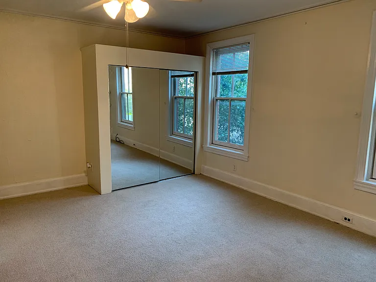 556 N 17th St #2 — Photo 3
