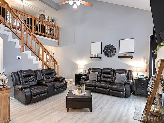 5th image of 1182 Bay Harbour Cir