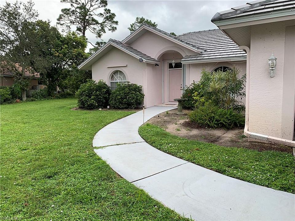 1st image of 26872 Spanish Gardens Dr