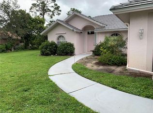 26872 Spanish Gardens Dr, Bonita Springs, FL 34135