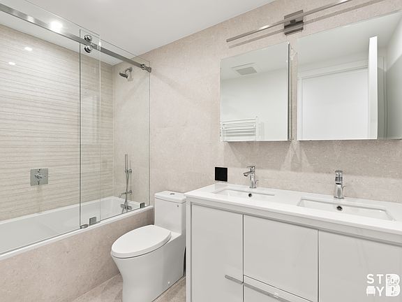 4th image of 395 Clermont Ave #1A