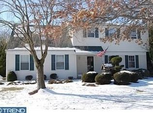 92 Carol Ln, Richboro, PA