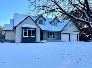 7625 E Oxford St, Wichita, KS 67226