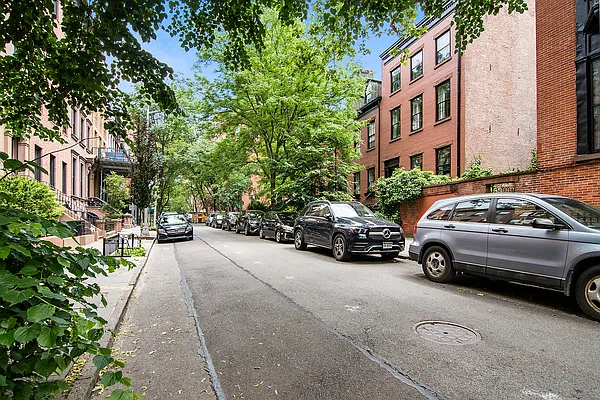 Rented by Corcoran | media 1