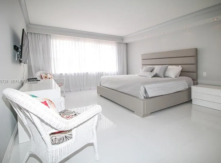 9801 Collins Ave #9W — Photo 17