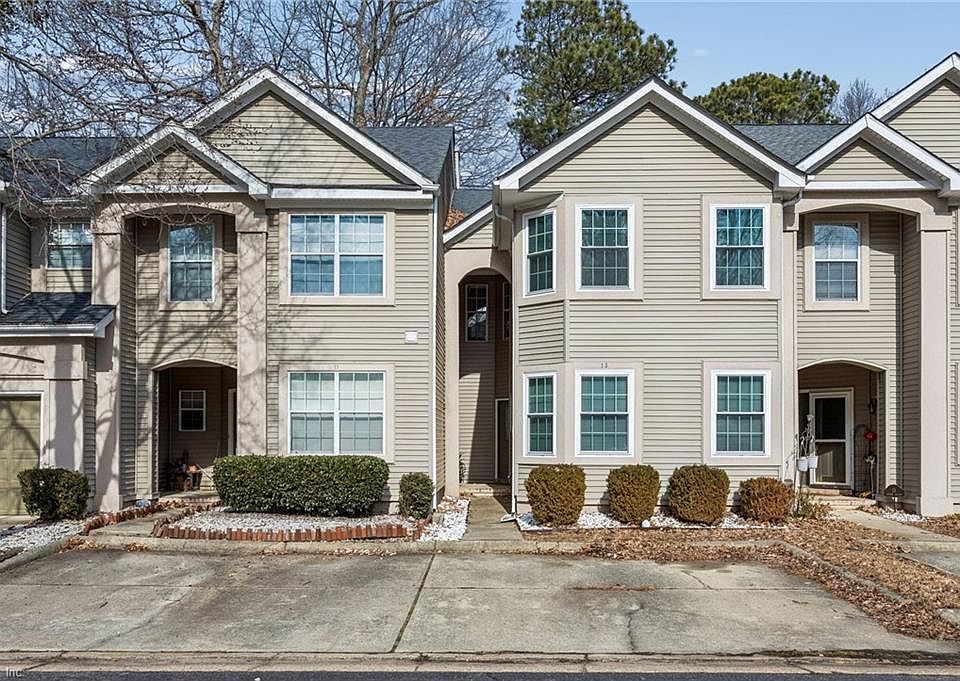 1st image of 13 Golden Willow Cir