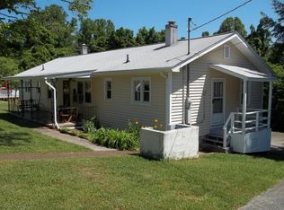 114 Warrior Ln, Oak Ridge, TN 37830