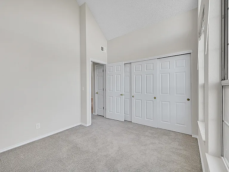 3026 W Prentice Ave #J — Photo 24