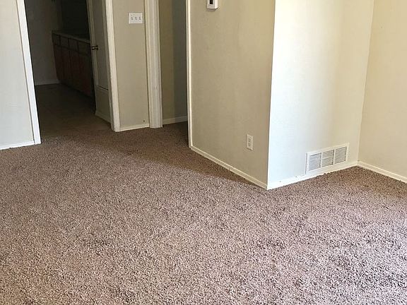 4th image of 1500 S 9th St Unit 27