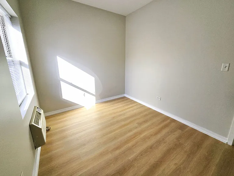 5051 N Kenmore Ave — Photo 63