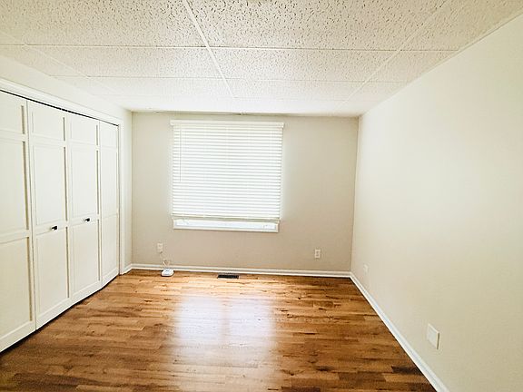 4th image of 348 1st St
