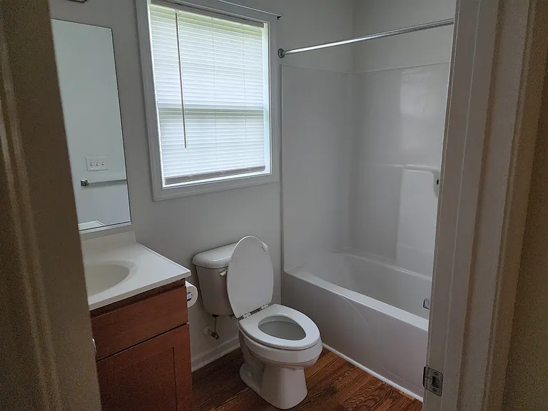 108 Old Railroad Rd — Photo 5