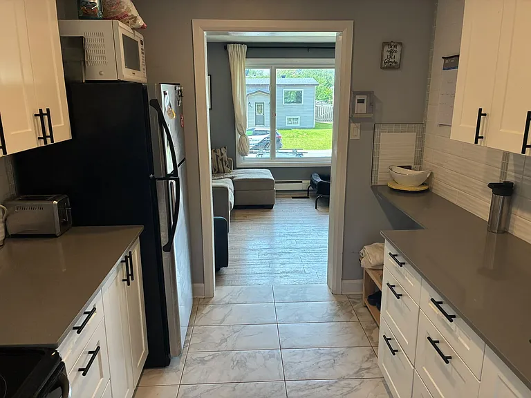 50 Fringewood Dr #1 — Photo 6