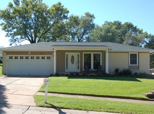 11680 Penmar Dr, Maryland Heights, MO 63043