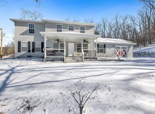 208 Rocky Rd, Hawk Point, MO 63349