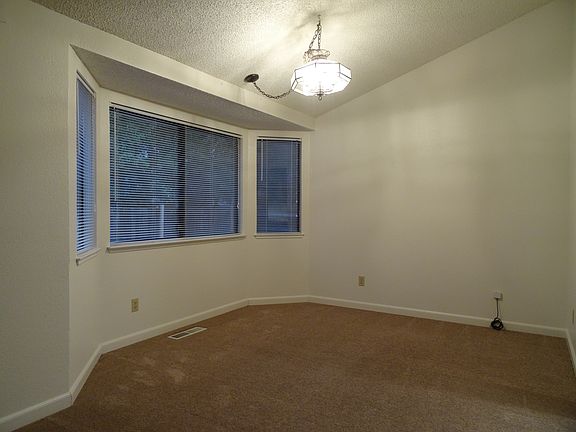 5th image of 6516 Gilston Ct