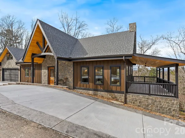 55 Timber Moss Dr, Asheville, NC 28804