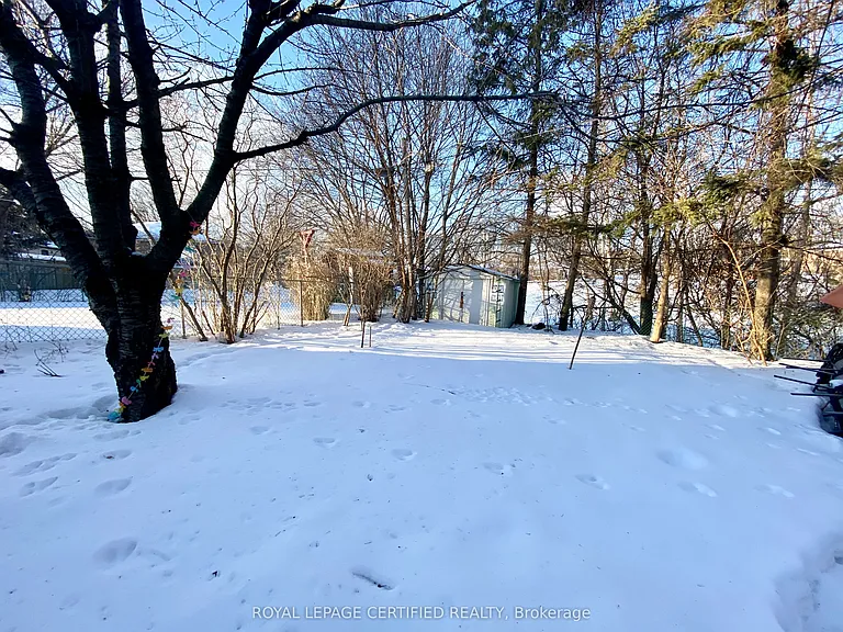 30 Blakemanor Blvd #BASEMENT — Photo 10