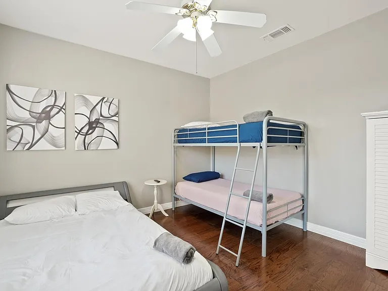 3205 Vinson Ct — Photo 37