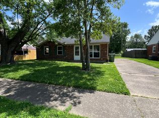 2200 Berkshire Dr, Owensboro, KY 42301
