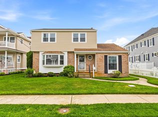 74 Walnut Rd, Ocean City, NJ 08226