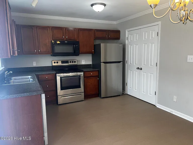 1500 Manning Forest Dr #A4 — Photo 5