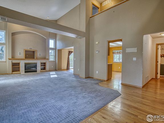 3rd image of 3417 Larkspur Dr