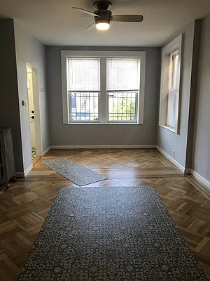 Rented by Irene Mihalios, LREB | media 1