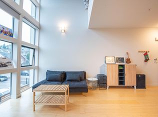 621 Aloha St, Seattle, WA 98109