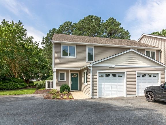 2nd image of 38425 Mainsail Dr Unit 1