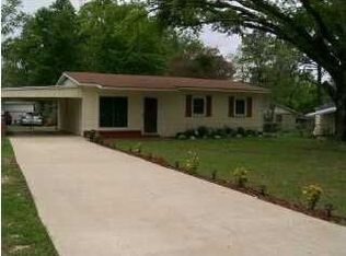 1307 Barker Dr E, Mobile, AL 36608