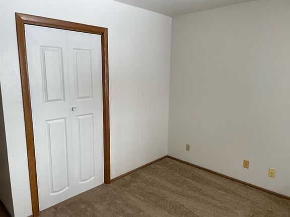2nd image of 1709 Jefferson St APT 11