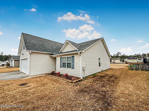2nd image of 117 Crooked Run Drive