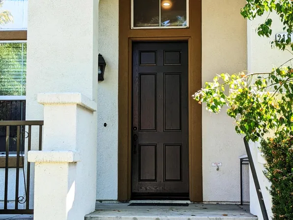 (undisclosed Address), Fullerton, CA 92833