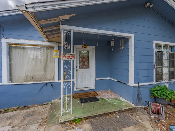 422 Wilcox, San Antonio, TX 78211