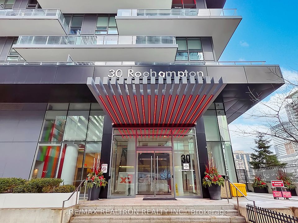 1st image of 30 Roehampton Ave #3111