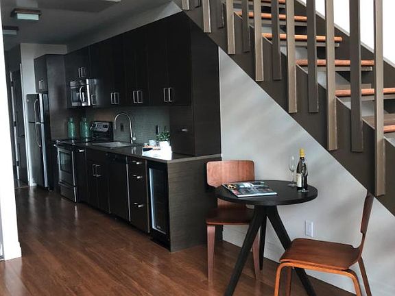 5th image of 371 N Emerson St #523